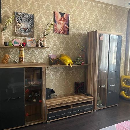 Apartment in the city centre Dnipro Eksteriør billede