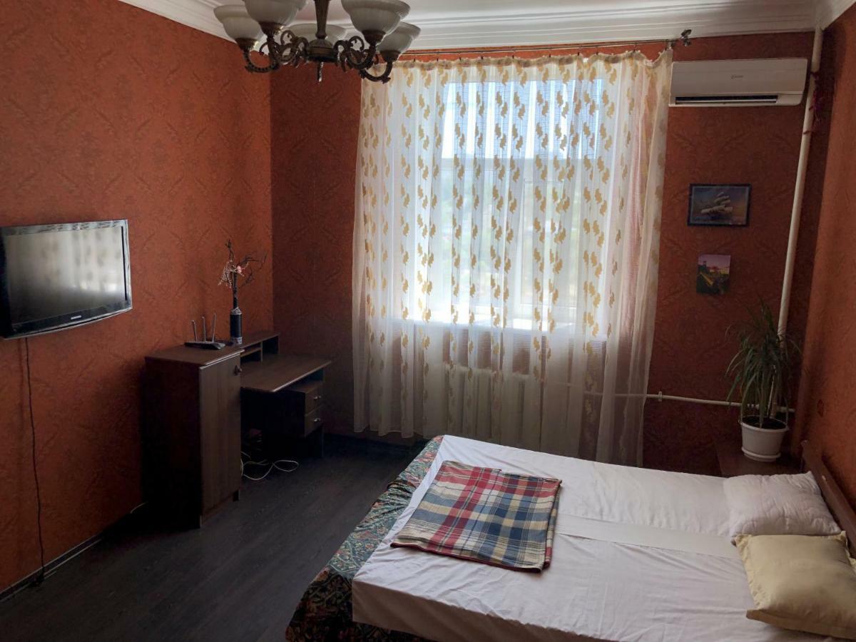 Apartment in the city centre Dnipro Eksteriør billede